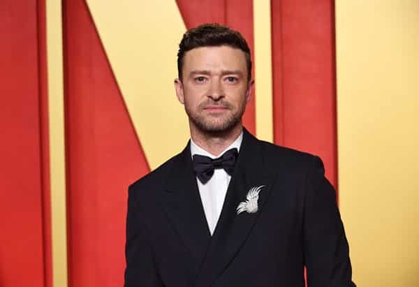 Justin Timberlake’s Arrival in Argentina for Lollapalooza Sparks Controversy